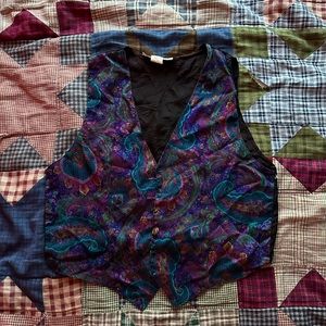 MAGGIE LAWRENCE COLLECTION VINTAGE VEST